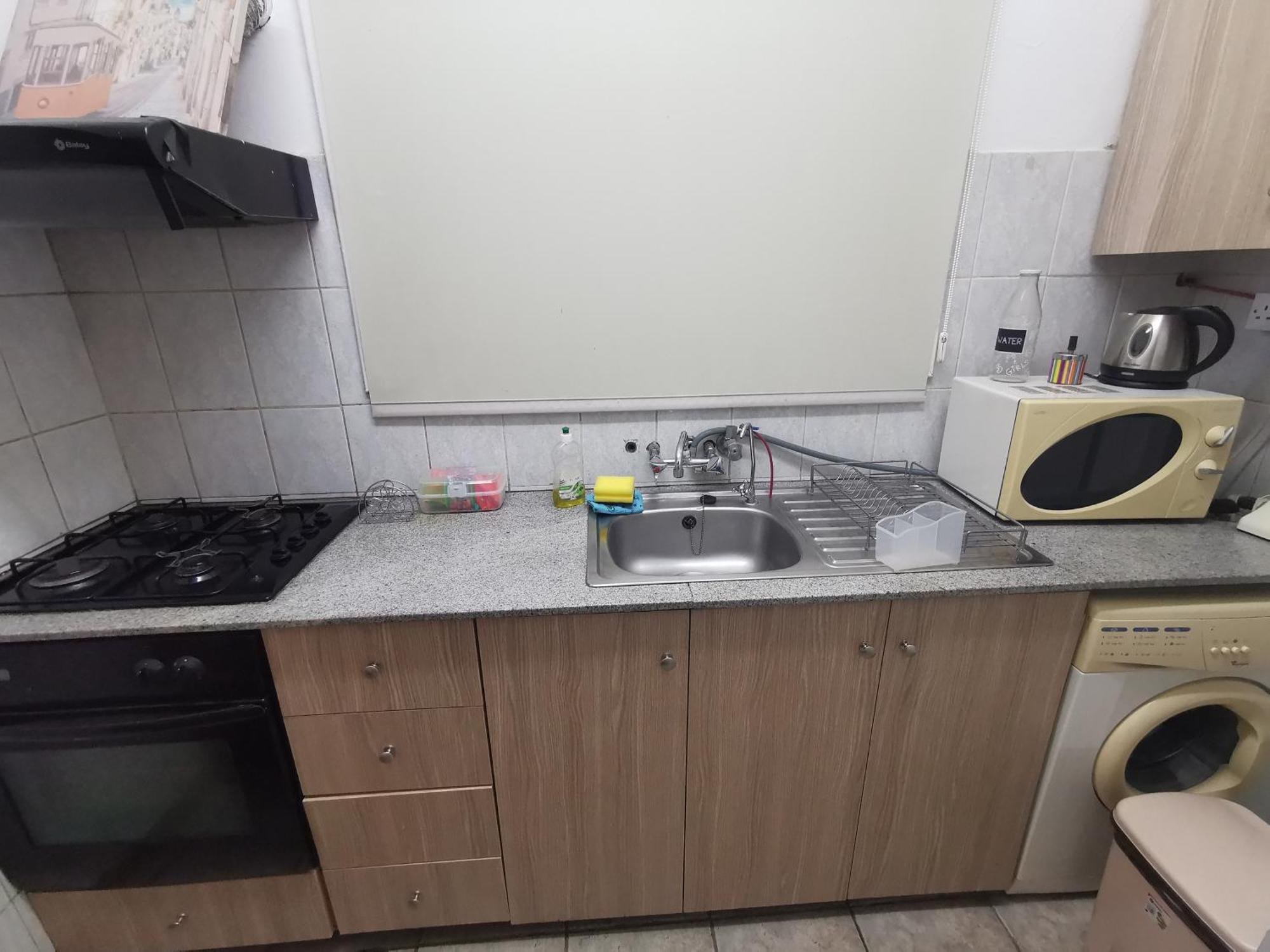 Strovolos Rooms Studios ニコシア 部屋 写真