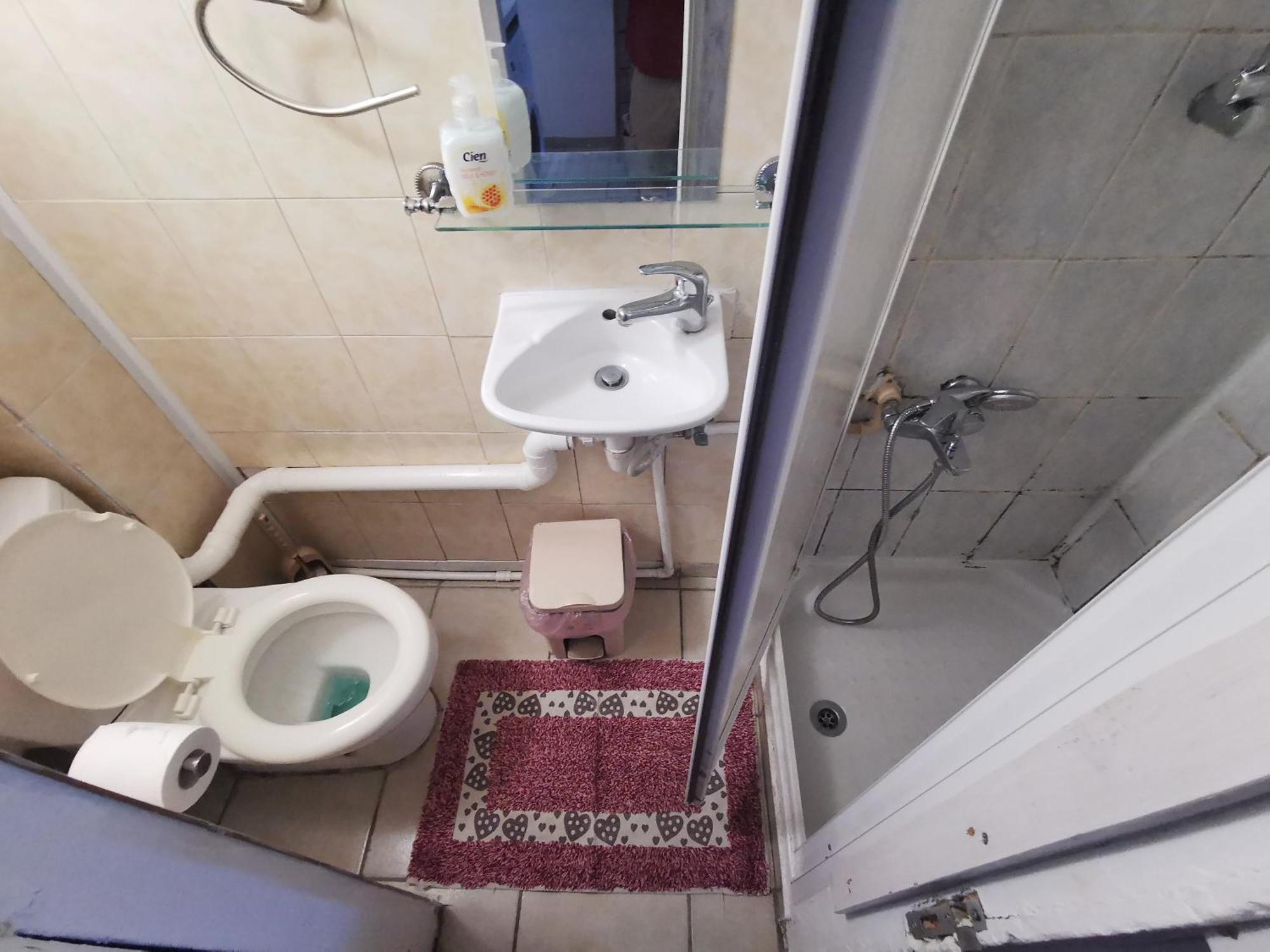 Strovolos Rooms Studios ニコシア 部屋 写真